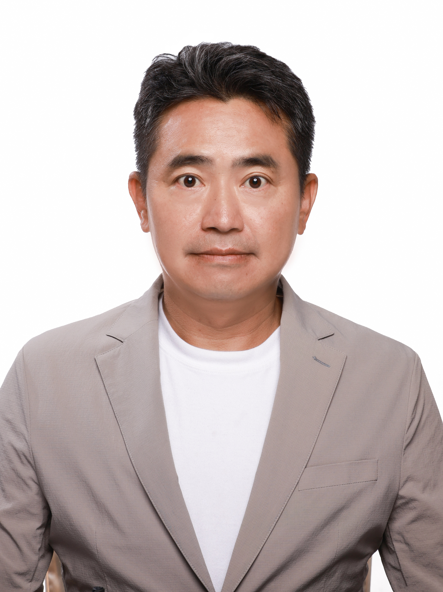 蕭 伯 裕